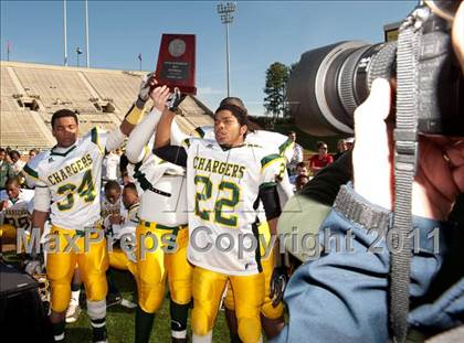 Thumbnail 2 in Ayden-Grifton vs. Swain County  (NCHSAA 1A Final) photogallery.