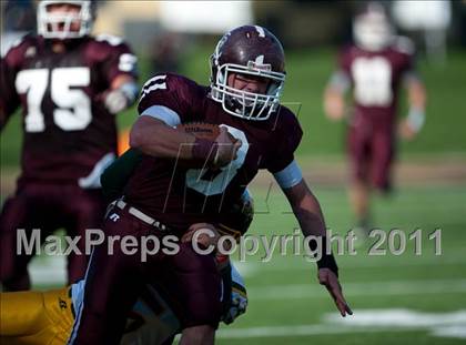 Thumbnail 3 in Ayden-Grifton vs. Swain County  (NCHSAA 1A Final) photogallery.