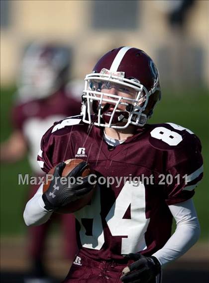 Thumbnail 1 in Ayden-Grifton vs. Swain County  (NCHSAA 1A Final) photogallery.