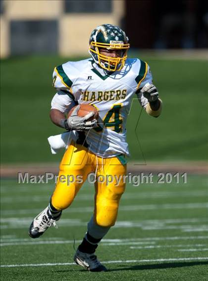 Thumbnail 1 in Ayden-Grifton vs. Swain County  (NCHSAA 1A Final) photogallery.