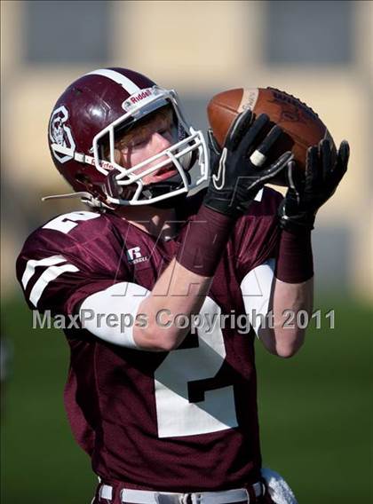 Thumbnail 2 in Ayden-Grifton vs. Swain County  (NCHSAA 1A Final) photogallery.