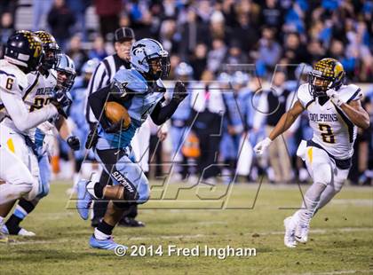 Thumbnail 3 in Ocean Lakes vs. Centreville (VHSL 6A Final) photogallery.