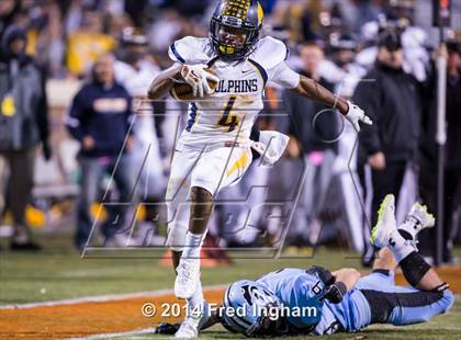 Thumbnail 3 in Ocean Lakes vs. Centreville (VHSL 6A Final) photogallery.