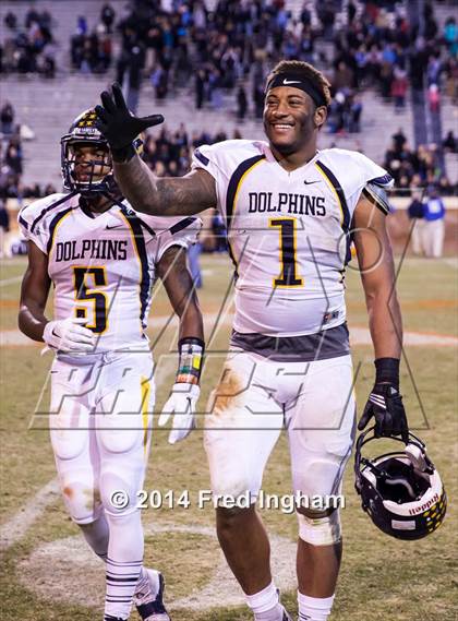 Thumbnail 2 in Ocean Lakes vs. Centreville (VHSL 6A Final) photogallery.