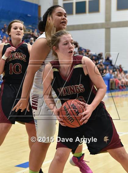 Thumbnail 3 in Granger vs. Viewmont (UHSAA 5A First Round) photogallery.