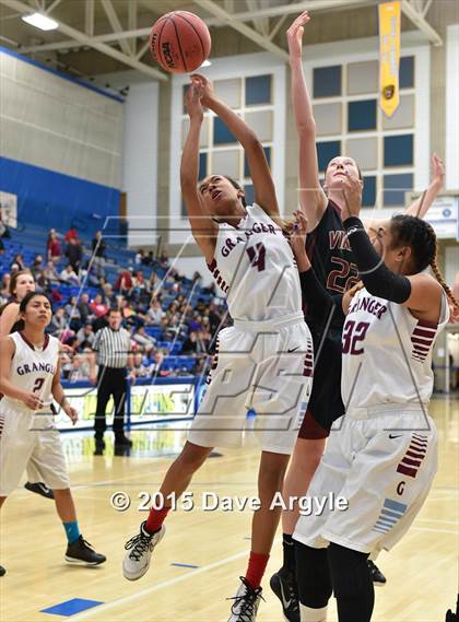 Thumbnail 3 in Granger vs. Viewmont (UHSAA 5A First Round) photogallery.