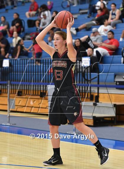 Thumbnail 3 in Granger vs. Viewmont (UHSAA 5A First Round) photogallery.