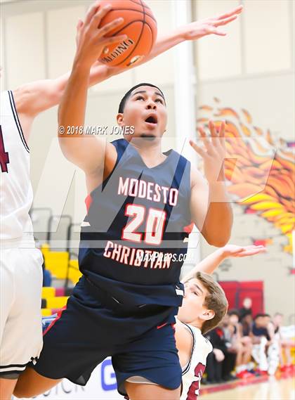 Thumbnail 1 in Modesto Christian vs. Perry (Hoophall West Tournament) photogallery.