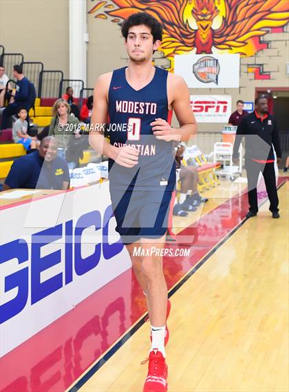 Thumbnail 2 in Modesto Christian vs. Perry (Hoophall West Tournament) photogallery.