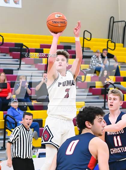 Thumbnail 3 in Modesto Christian vs. Perry (Hoophall West Tournament) photogallery.