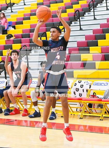 Thumbnail 1 in Modesto Christian vs. Perry (Hoophall West Tournament) photogallery.