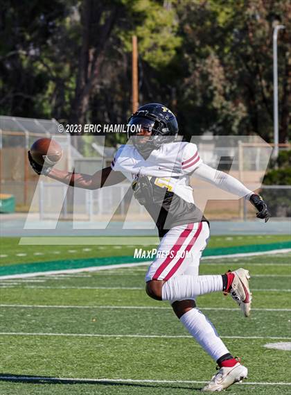 Thumbnail 2 in Fairfax v Chatsworth (CIF LACS Division II Final) photogallery.