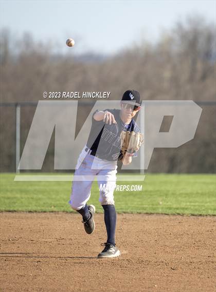 Thumbnail 3 in Lee's Summit West @ Fort Osage photogallery.