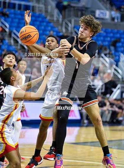 Thumbnail 3 in Somerset Academy Losee vs. Fernley (NIAA 3A State Semifinals) photogallery.
