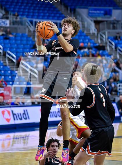 Thumbnail 3 in Somerset Academy Losee vs. Fernley (NIAA 3A State Semifinals) photogallery.