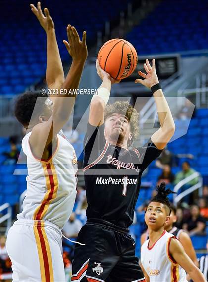 Thumbnail 2 in Somerset Academy Losee vs. Fernley (NIAA 3A State Semifinals) photogallery.