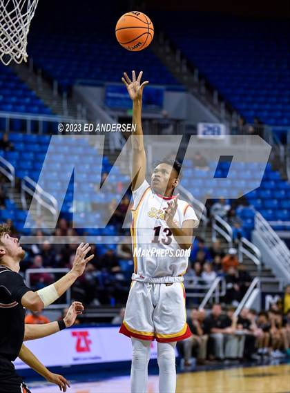 Thumbnail 3 in Somerset Academy Losee vs. Fernley (NIAA 3A State Semifinals) photogallery.