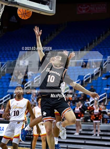 Thumbnail 1 in Somerset Academy Losee vs. Fernley (NIAA 3A State Semifinals) photogallery.