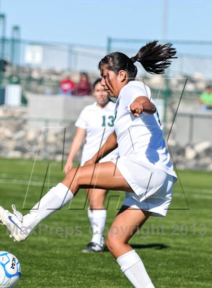 Thumbnail 2 in Hope Christian vs. Sandia Prep photogallery.