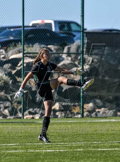 Thumbnail 2 in Hope Christian vs. Sandia Prep photogallery.