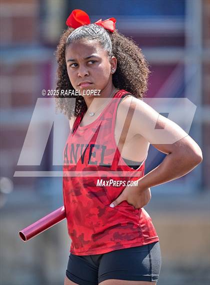 Thumbnail 1 in UIL 6A Track & Field Area 21&22 (4x200M Relay) photogallery.