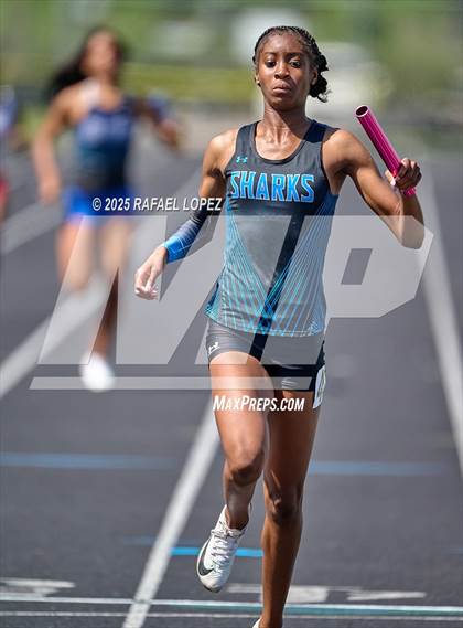 Thumbnail 2 in UIL 6A Track & Field Area 21&22 (4x200M Relay) photogallery.
