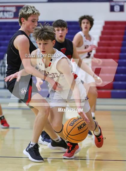 Thumbnail 2 in Bountiful @ Woods Cross (Sophomore) photogallery.