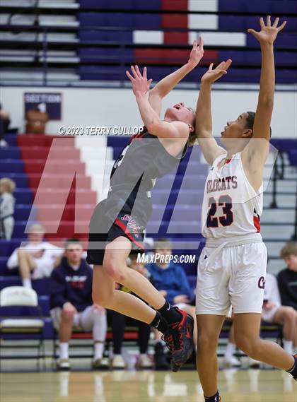 Thumbnail 2 in Bountiful @ Woods Cross (Sophomore) photogallery.