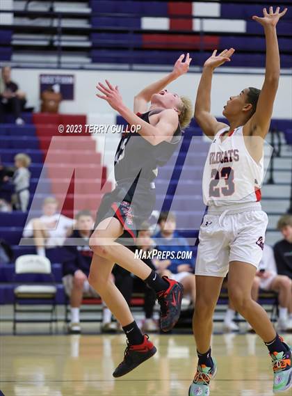 Thumbnail 3 in Bountiful @ Woods Cross (Sophomore) photogallery.