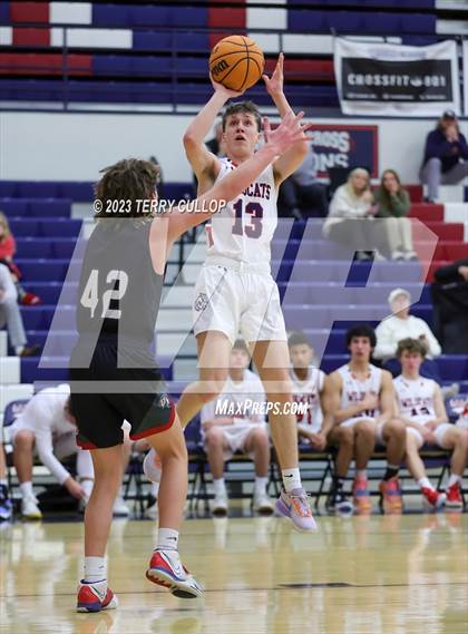 Thumbnail 2 in Bountiful @ Woods Cross (Sophomore) photogallery.