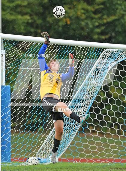 Thumbnail 3 in East Lyme @ Bacon Academy photogallery.