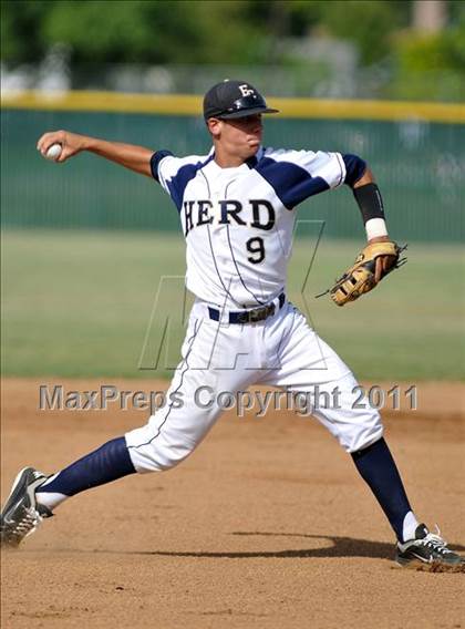 Thumbnail 3 in Franklin @ Elk Grove photogallery.