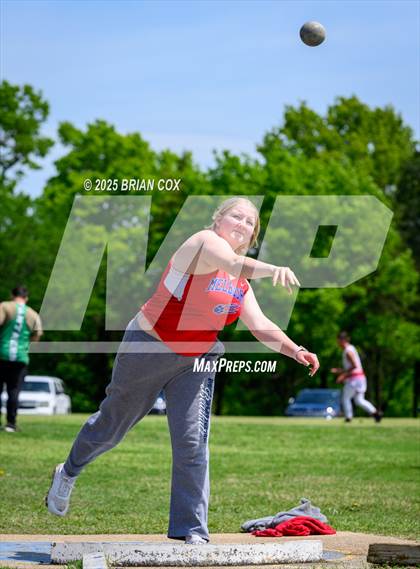 Thumbnail 3 in 3A District Track Meet @ Mountain Home photogallery.