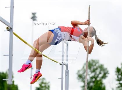 Thumbnail 3 in 3A District Track Meet @ Mountain Home photogallery.