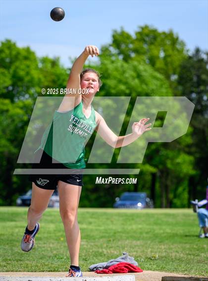 Thumbnail 3 in 3A District Track Meet @ Mountain Home photogallery.