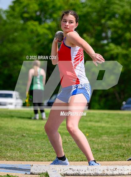 Thumbnail 2 in 3A District Track Meet @ Mountain Home photogallery.
