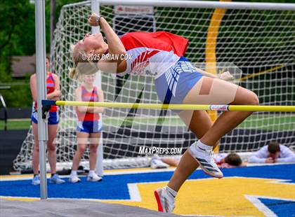 Thumbnail 2 in 3A District Track Meet @ Mountain Home photogallery.