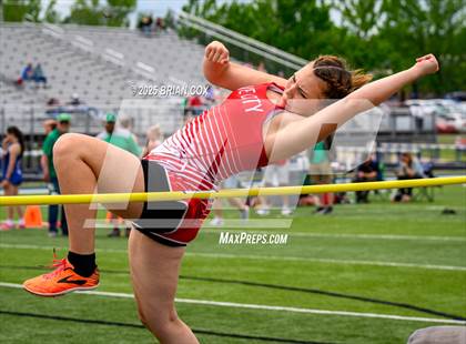 Thumbnail 2 in 3A District Track Meet @ Mountain Home photogallery.