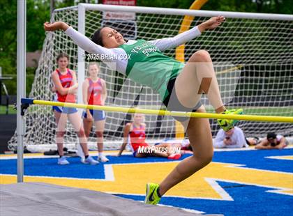 Thumbnail 2 in 3A District Track Meet @ Mountain Home photogallery.