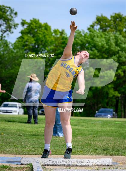 Thumbnail 1 in 3A District Track Meet @ Mountain Home photogallery.