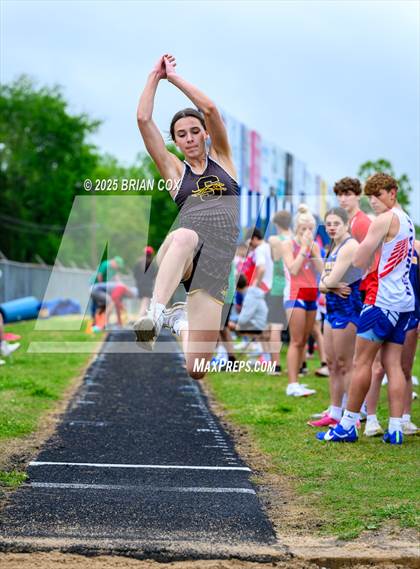 Thumbnail 1 in 3A District Track Meet @ Mountain Home photogallery.