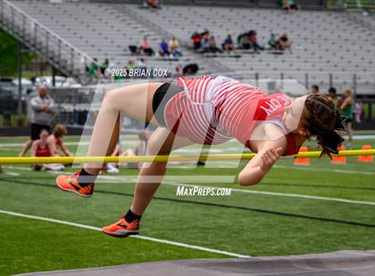 Thumbnail 2 in 3A District Track Meet @ Mountain Home photogallery.