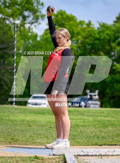 Thumbnail 3 in 3A District Track Meet @ Mountain Home photogallery.