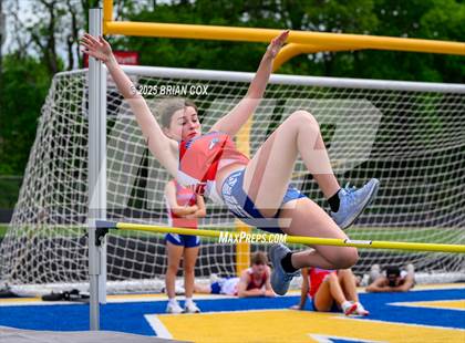 Thumbnail 3 in 3A District Track Meet @ Mountain Home photogallery.