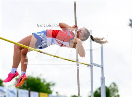 Thumbnail 2 in 3A District Track Meet @ Mountain Home photogallery.