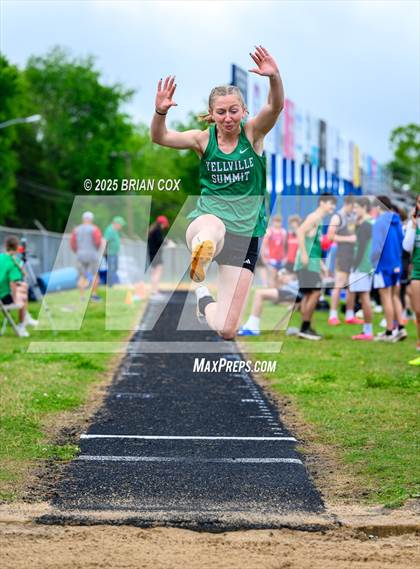 Thumbnail 2 in 3A District Track Meet @ Mountain Home photogallery.