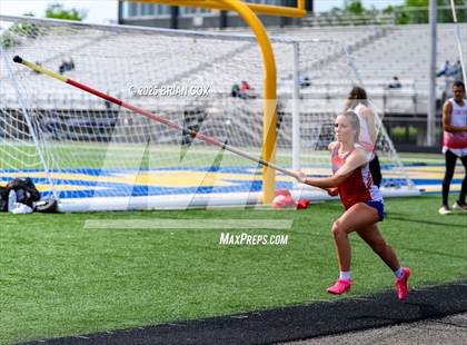 Thumbnail 1 in 3A District Track Meet @ Mountain Home photogallery.