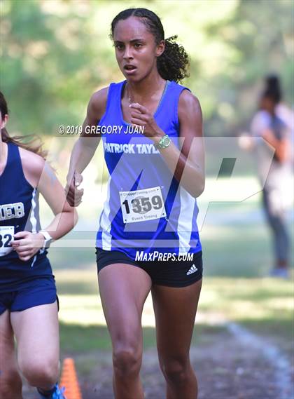 Thumbnail 2 in Newman Cross Country Meet photogallery.