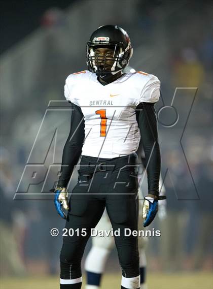 Thumbnail 2 in Liberty vs. Central (CIF CS D1 Playoff) photogallery.