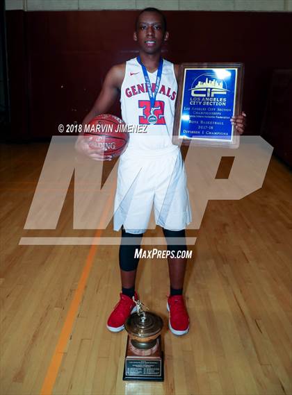 Thumbnail 3 in George Washington Prep vs. University (CIF D1 Final) photogallery.